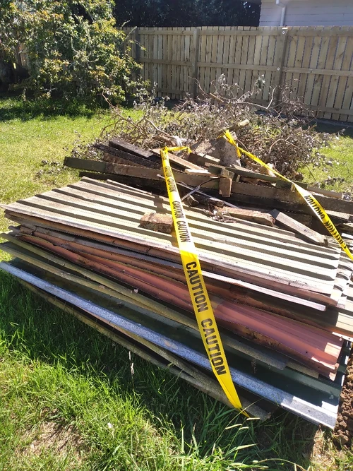 Fence and waste removal service